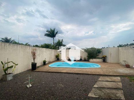 Foto 2 do(a) Casa de 3 quartos à venda em Zona 02, Cianorte