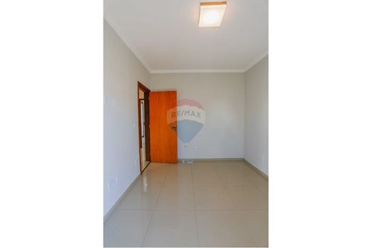 Foto 44 do(a) Casa de 3 quartos à venda em Aparecidinha, Sorocaba