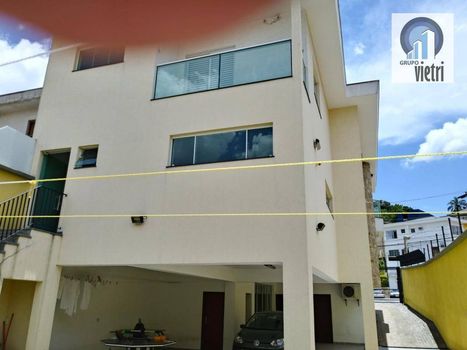 Foto 5 do(a) Casa de 4 quartos à venda em Vila São Vicente, São Paulo
