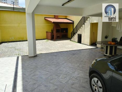 Foto 4 do(a) Casa de 4 quartos à venda em Vila São Vicente, São Paulo