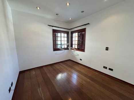 Foto 16 do(a) Casa em Condomínio de 4 quartos para alugar em Jardim Fazenda Rincão, Arujá