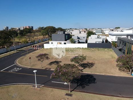 Foto 4 do(a) Terreno de 1 quartos à venda em Residencial Olivito, Franca