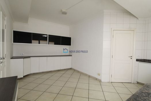 Foto 7 do(a) Casa de 3 quartos à venda em Jardim Oriental, São Paulo