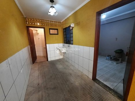 Foto 36 do(a) Casa de 3 quartos à venda em Vila Vitória, Santo André