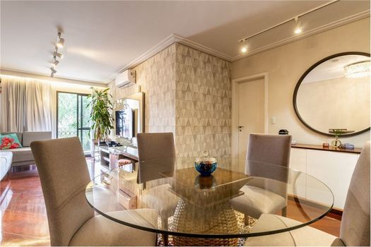 Foto 1 do(a) Apartamento de 3 quartos à venda em Cambuci, São Paulo