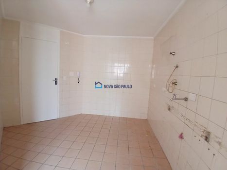 Foto 7 do(a) Apartamento de 2 quartos à venda em Vila do Encontro, São Paulo