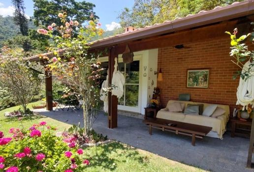 Foto 11 do(a) Casa em Condomínio de 2 quartos à venda em Nogueira, Petrópolis