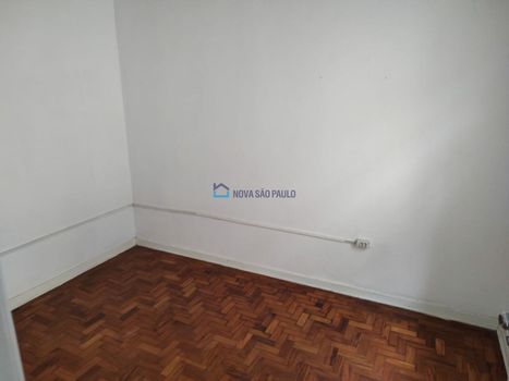 Foto 21 do(a) Casa de 5 quartos à venda em Jabaquara, São Paulo