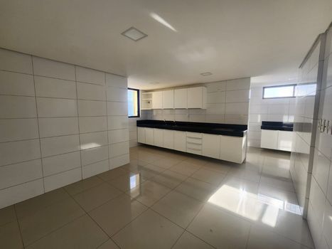 Foto 11 do(a) Apartamento de 4 quartos à venda em Miramar, João Pessoa