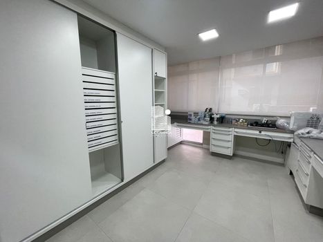 Foto 32 do(a) Sala / Conjunto Comercial false à venda em Centro, Florianópolis