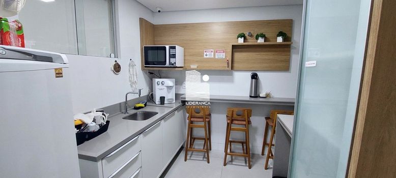 Foto 19 do(a) Sala / Conjunto Comercial false à venda em Centro, Florianópolis