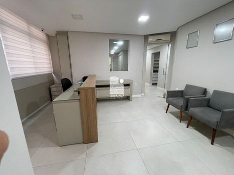 Foto 47 do(a) Sala / Conjunto Comercial false à venda em Centro, Florianópolis