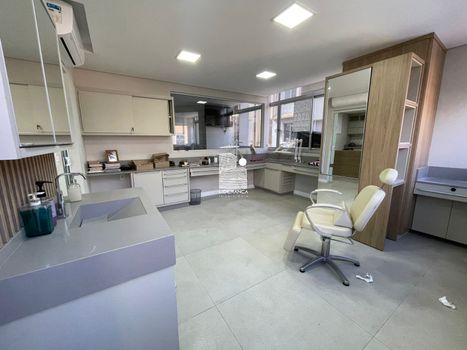 Foto 44 do(a) Sala / Conjunto Comercial false à venda em Centro, Florianópolis