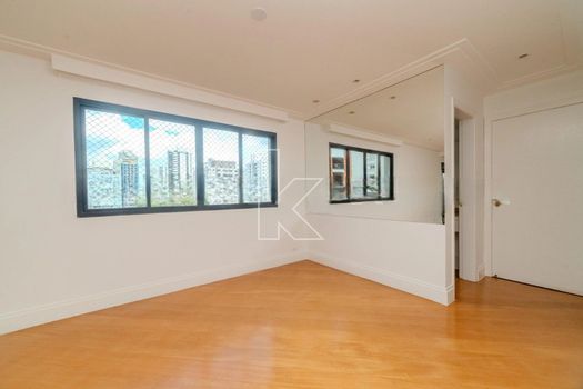 Foto 5 do(a) Apartamento de 3 quartos à venda em Vila Uberabinha, São Paulo