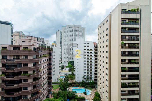Foto 6 do(a) Apartamento de 4 quartos à venda em Moema, São Paulo
