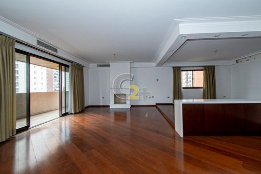 Foto 2 do(a) Apartamento de 4 quartos à venda em Moema, São Paulo