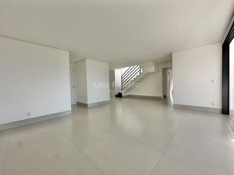Foto 3 do(a) Cobertura de 4 quartos à venda em Santo Antônio, Belo Horizonte