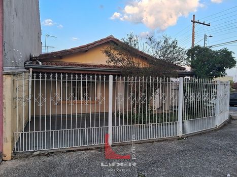 Foto 3 do(a) Casa de 2 quartos à venda em Jardim São Lourenço, Bragança Paulista