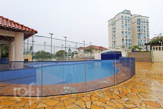 Foto 2 do(a) Apartamento de 3 quartos à venda em Cavalhada, Porto Alegre