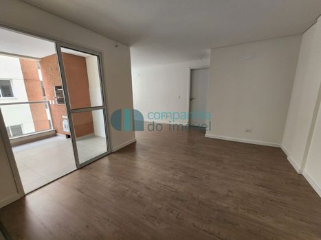Foto 8 do(a) Apartamento de 2 quartos à venda em Boa Vista, Curitiba