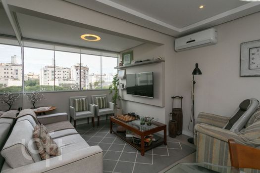 Foto 7 do(a) Apartamento de 2 quartos à venda em Centro Histórico, Porto Alegre