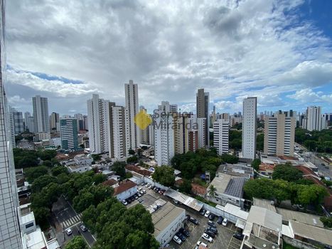 Foto 29 do(a) Apartamento de 2 quartos à venda em Madalena, Recife