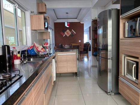 Foto 7 do(a) Casa em Condomínio de 3 quartos à venda em Condomínio Residencial Mantiqueira, São José dos Campos