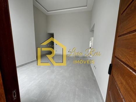Foto 4 do(a) Casa de 4 quartos à venda em Jardim Mariléa, Rio das Ostras