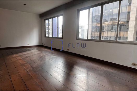 Foto 2 do(a) Apartamento de 3 quartos à venda em Jardim Paulistano, São Paulo
