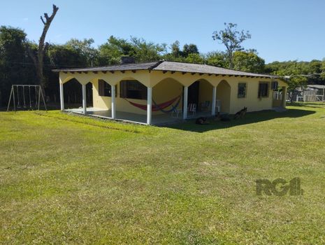 Foto 1 do(a) Fazenda / Sítio / Chácara de 4 quartos à venda em Fiuza, Viamão