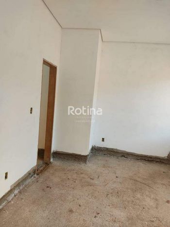 Foto 17 do(a) Casa em Condomínio de 3 quartos à venda em Morada do Sol, Uberlândia