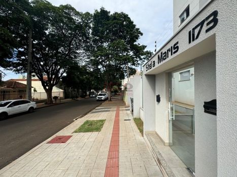 Foto 38 do(a) Apartamento de 3 quartos à venda em Zona 07, Maringá