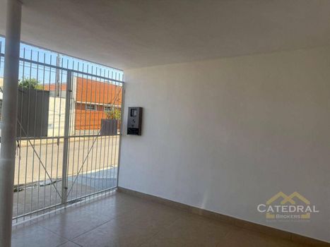 Foto 1 do(a) Casa de 2 quartos à venda em Vila Rio Branco, Jundiaí
