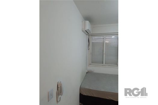 Foto 7 do(a) Apartamento de 1 quartos à venda em Partenon, Porto Alegre