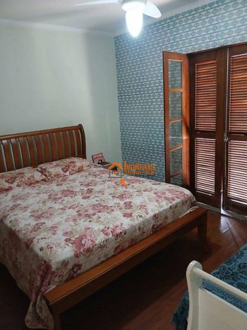 Foto 30 do(a) Casa de 3 quartos à venda em Jardim Modelo, São Paulo