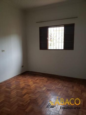 Foto 4 do(a) Casa de 2 quartos à venda em Jardim São Carlos, São Carlos