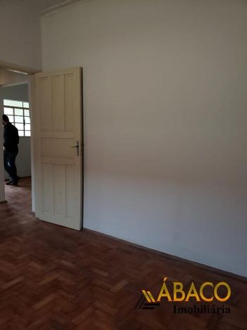 Foto 5 do(a) Casa de 2 quartos à venda em Jardim São Carlos, São Carlos