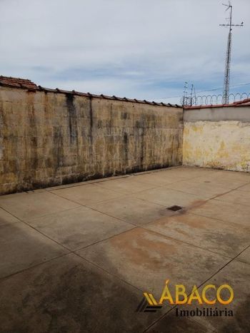 Foto 11 do(a) Casa de 2 quartos à venda em Jardim São Carlos, São Carlos
