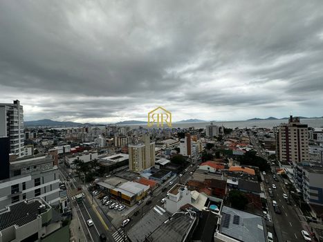 Foto 43 do(a) Cobertura de 3 quartos à venda em Balneário, Florianópolis
