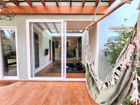 Foto 18 do(a) Casa em Condomínio de 3 quartos à venda em Chácara Moinho Velho, Carapicuíba