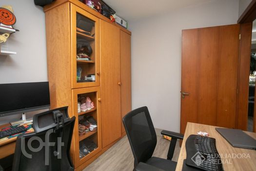 Foto 25 do(a) Apartamento de 2 quartos à venda em Petrópolis, Porto Alegre