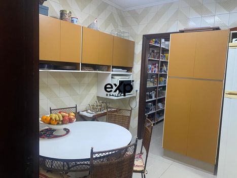 Foto 16 do(a) Casa de 4 quartos à venda em Lar São Paulo, São Paulo