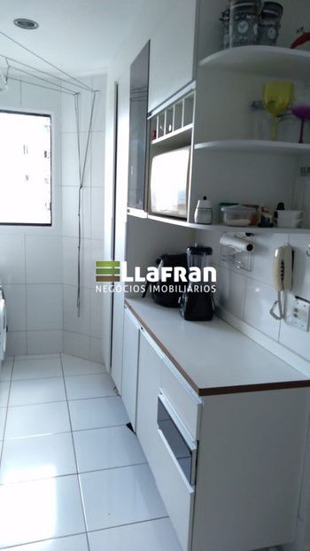 Foto 6 do(a) Apartamento de 2 quartos à venda em Jardim Henriqueta, Taboão da Serra