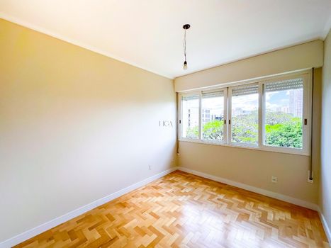 Foto 7 do(a) Apartamento de 4 quartos à venda em Moinhos de Vento, Porto Alegre