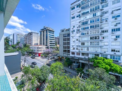 Foto 4 do(a) Apartamento de 4 quartos à venda em Moinhos de Vento, Porto Alegre
