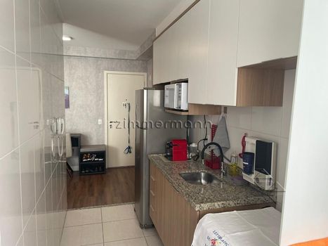 Foto 11 do(a) Apartamento de 2 quartos à venda em Aclimação, São Paulo