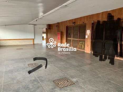 Foto 1 do(a) Loja false à venda em Setor de Indústrias Bernardo Sayão (Núcleo Bandeirante), Brasília