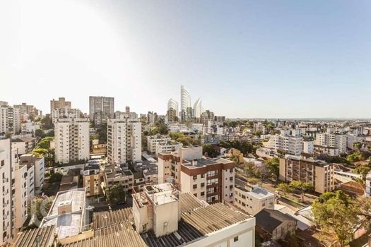 Foto 23 do(a) Apartamento de 1 quartos à venda em Passo da Areia, Porto Alegre