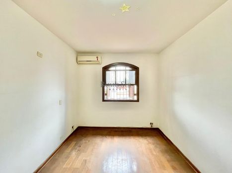 Foto 23 do(a) Casa de 3 quartos à venda em Jardim Santo Amaro, São Paulo