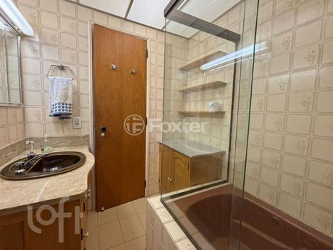 Foto 4 do(a) Apartamento de 4 quartos à venda em Auxiliadora, Porto Alegre